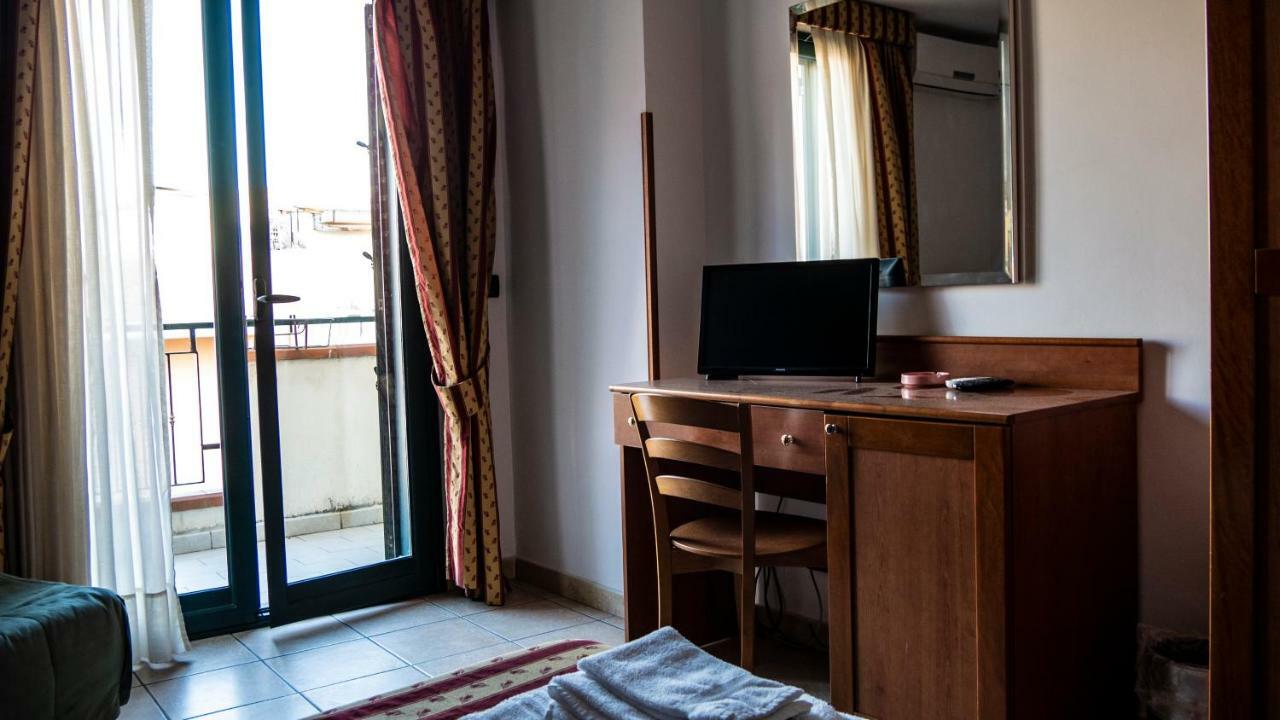 B&B Giorgia Реджо-ди-Калабрия Экстерьер фото